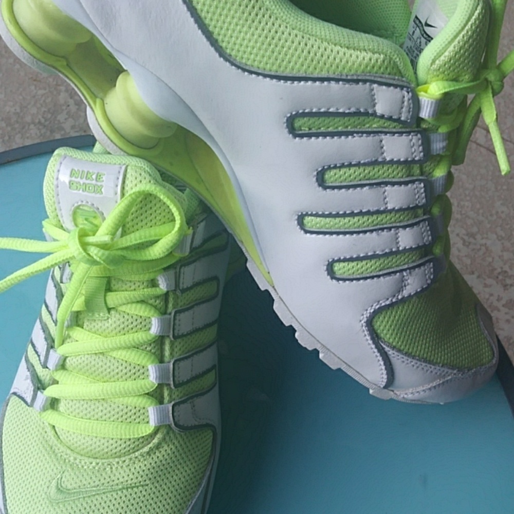 Nike shocks